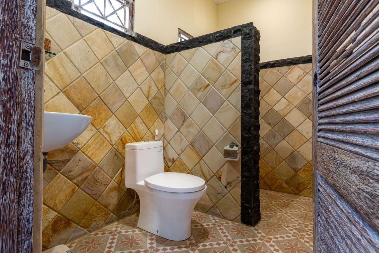 Ware Ware Surf Bungalow Lembongan Nusa Lembongan  Luaran gambar